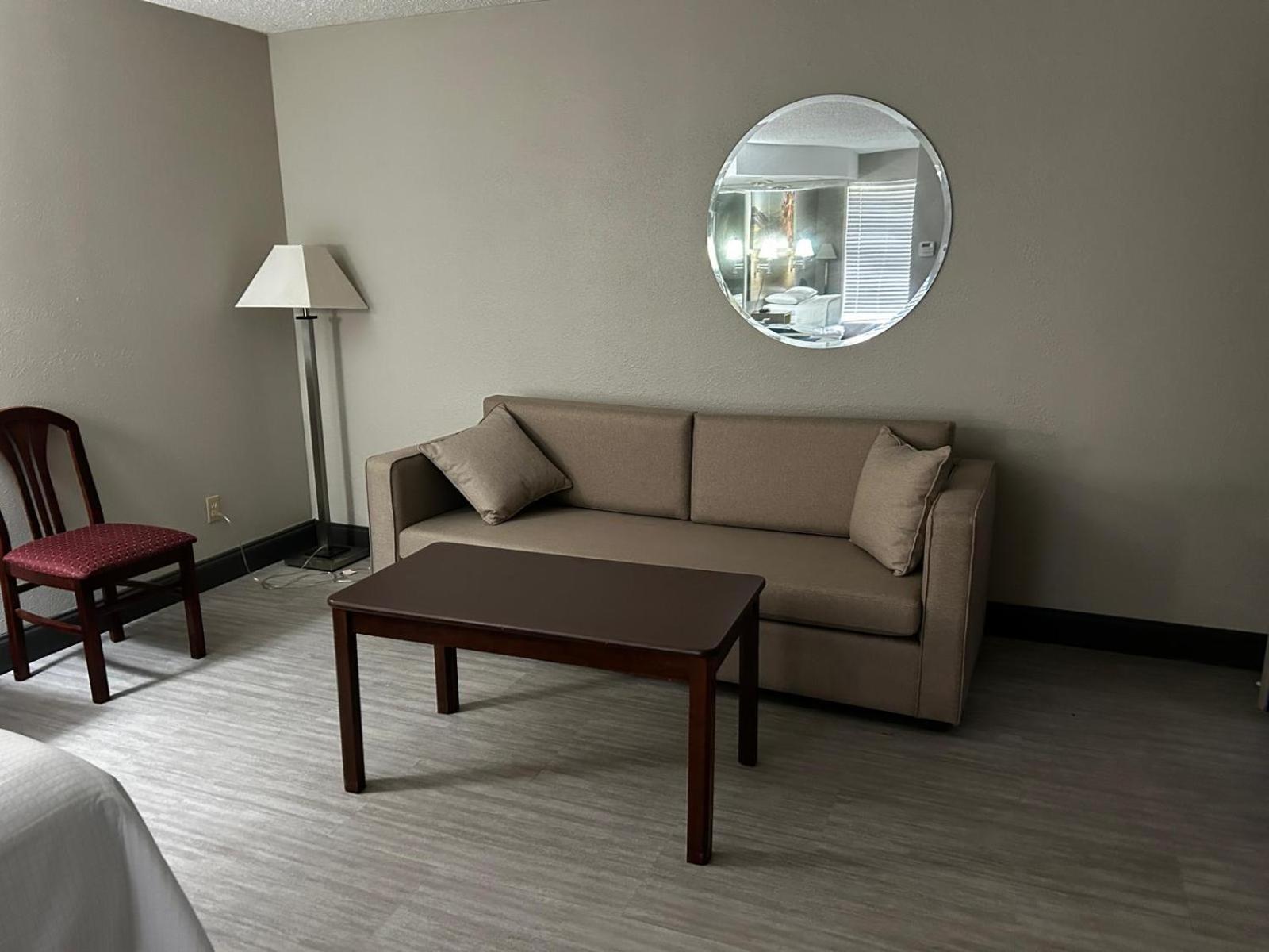 Days Inn By Wyndham Dahlonega University Area מראה חיצוני תמונה